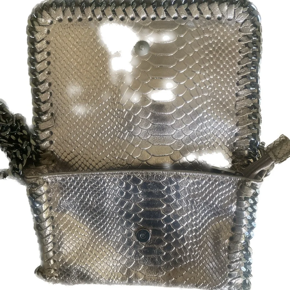 Genuine Italian leather grey/Silver Snake-Embossed Shoulder Bag with Chain Strap